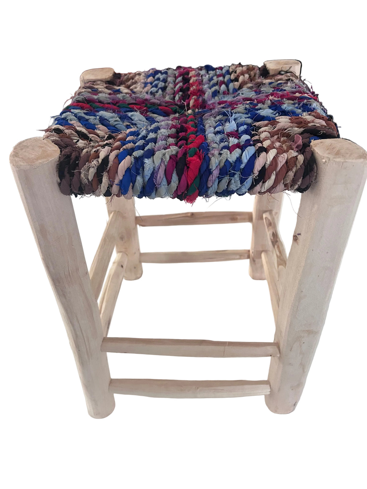 Tabouret en bois d'eucalyptus et boucherouite — mobilier artisanal marocain fait main