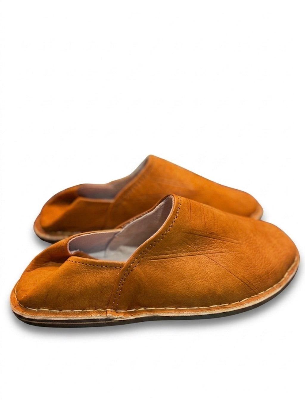 Babouche marocaine en cuir camel — chaussure artisanale fait main au Maroc
