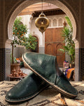 Babouche marocaine en cuir bleu nuit — chaussure artisanale fait main au Maroc