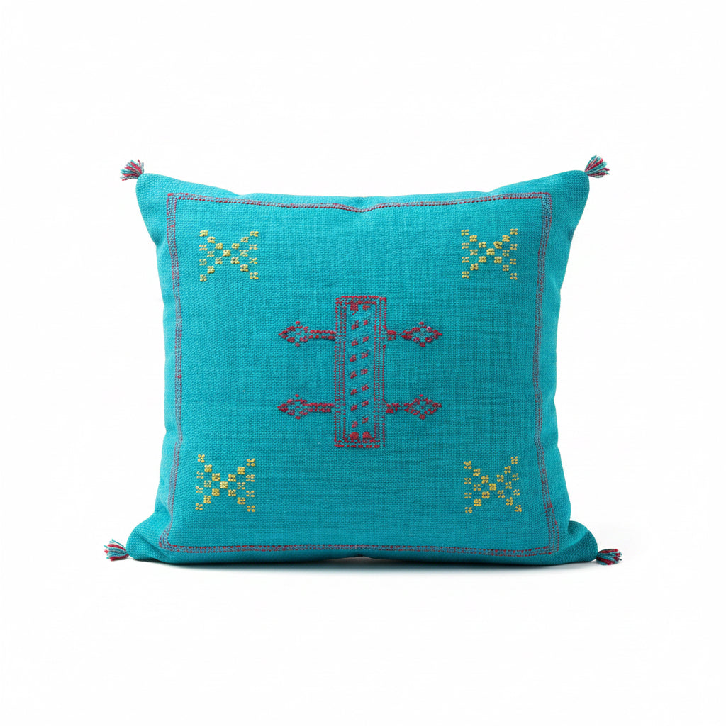 Housse de coussin Sabra turquoise et broderies multicolores — soie de cactus fait main Maroc