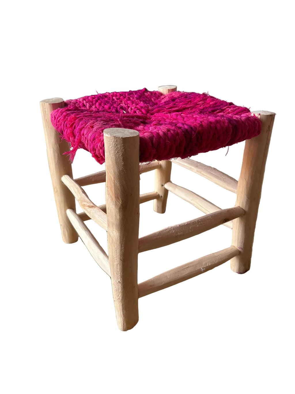 Tabouret en bois d'eucalyptus et boucherouite — mobilier artisanal marocain fait main