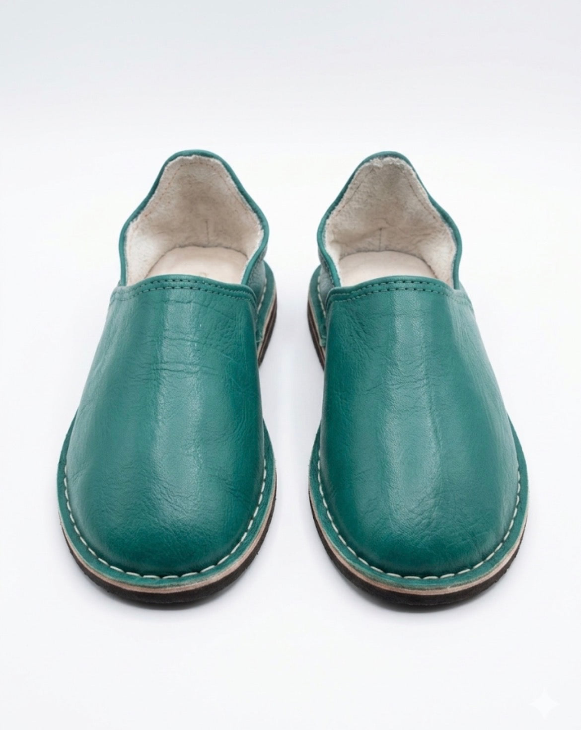 Babouche marocaine en cuir verte — chaussure artisanale fait main au Maroc
