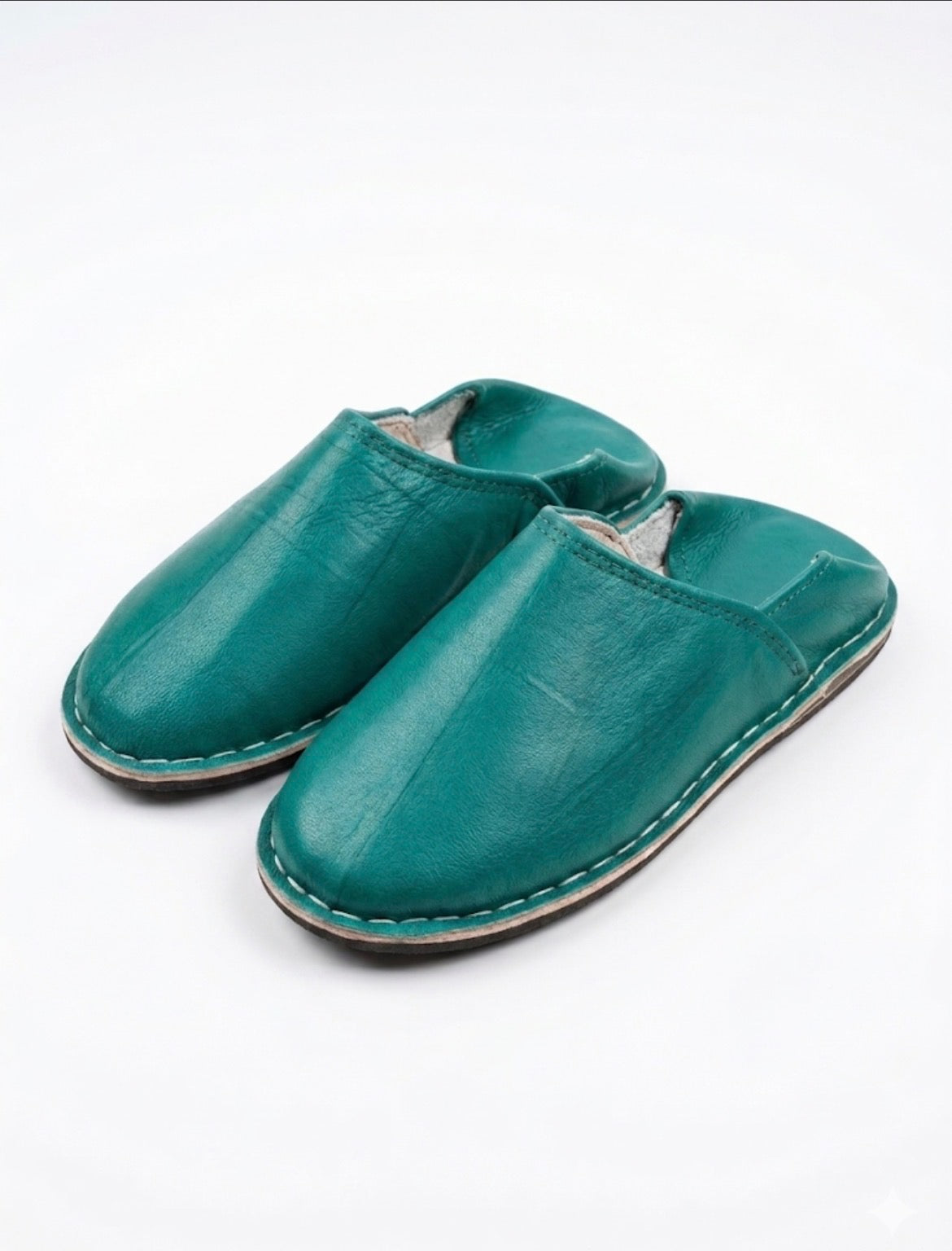 Babouche marocaine en cuir verte — chaussure artisanale fait main au Maroc