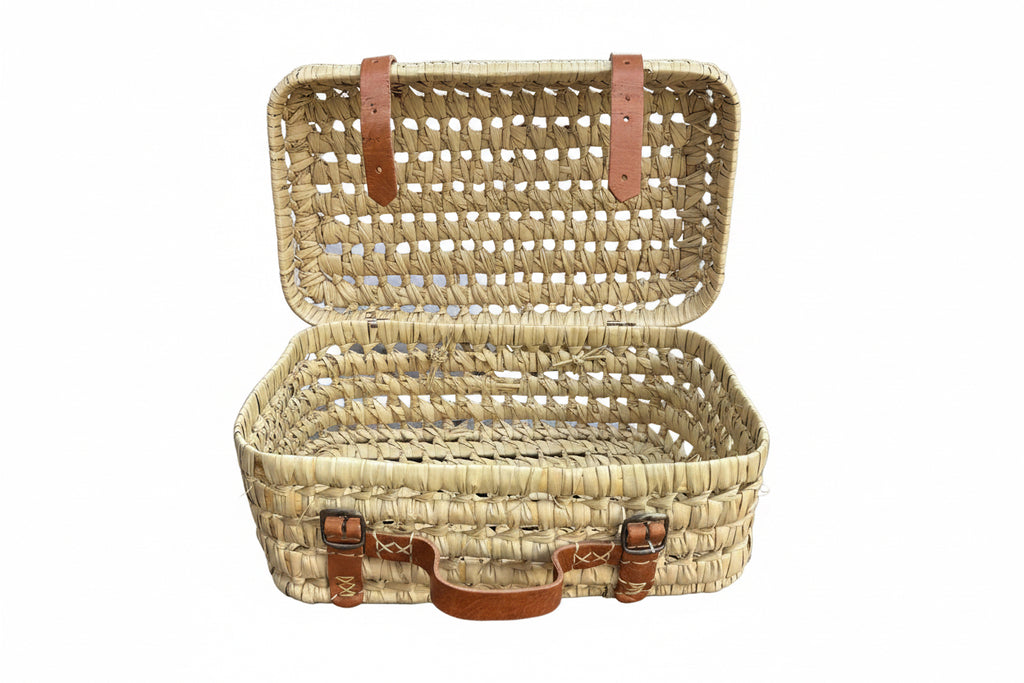 Valisette artisanale en fibre naturelle et cuir — fait main au Maroc