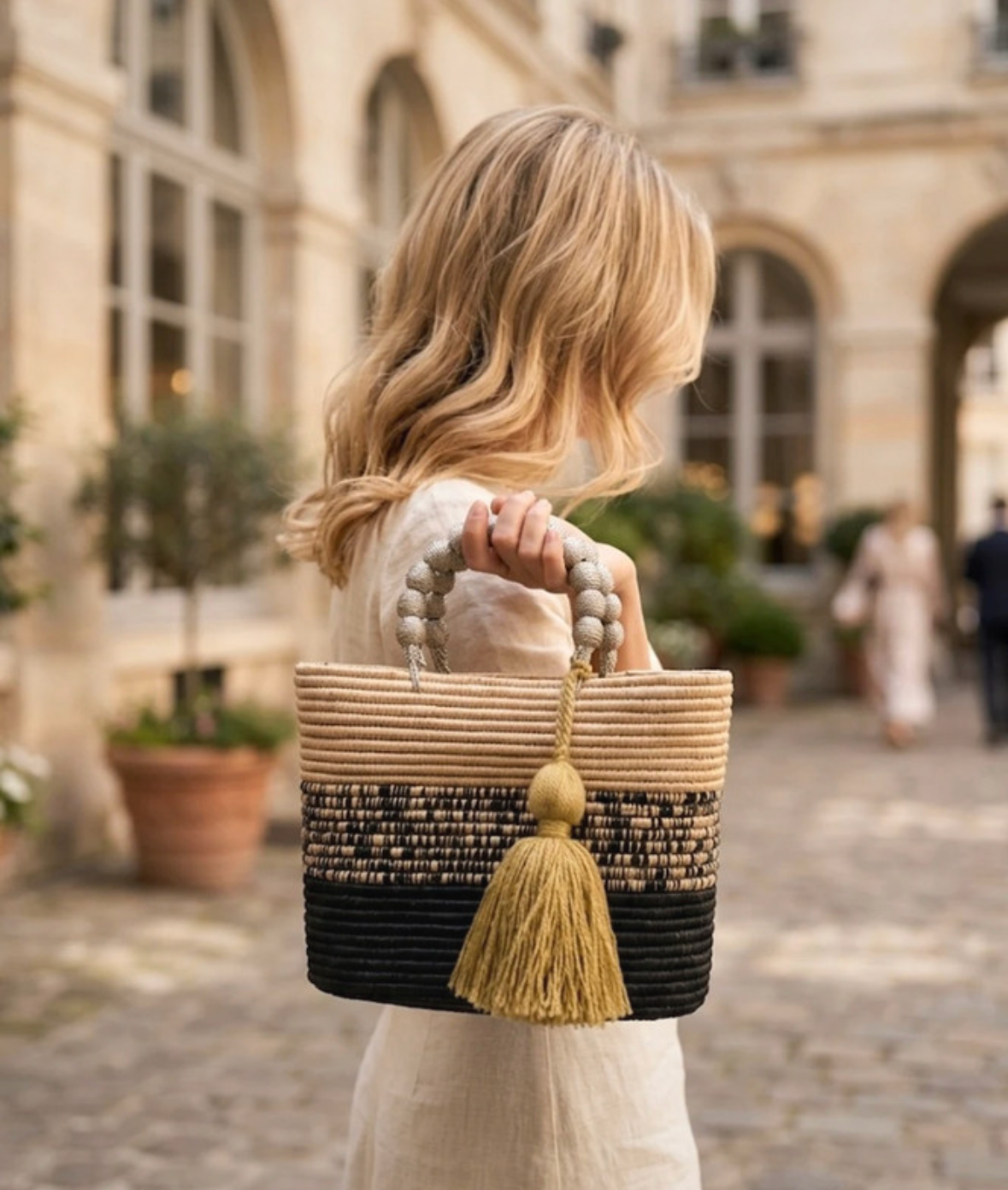 Sac à main artisanal marocain Farah — cuir naturel, pièce unique, fait main au Maroc