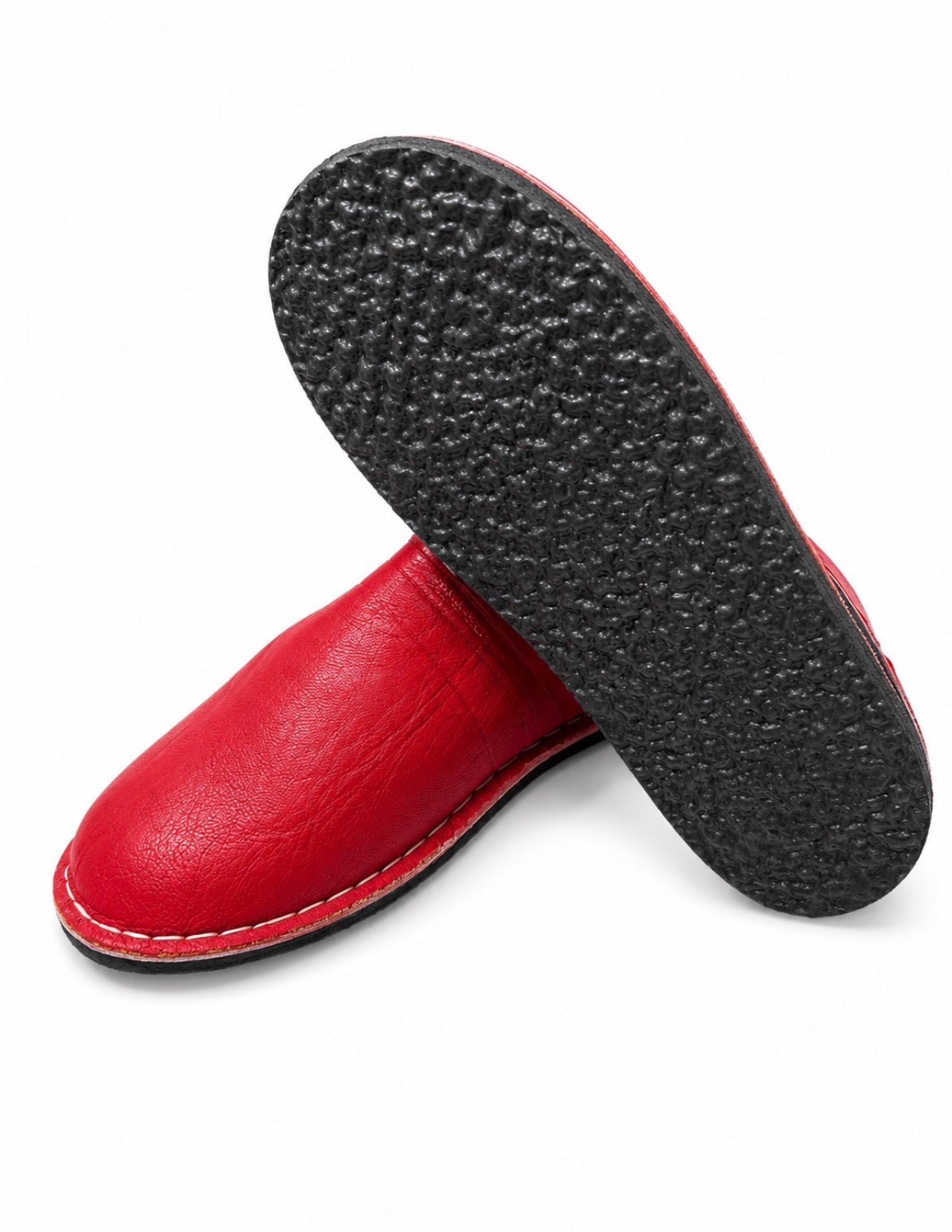 Babouche marocaine en cuir rouge — chaussure artisanale fait main au Maroc