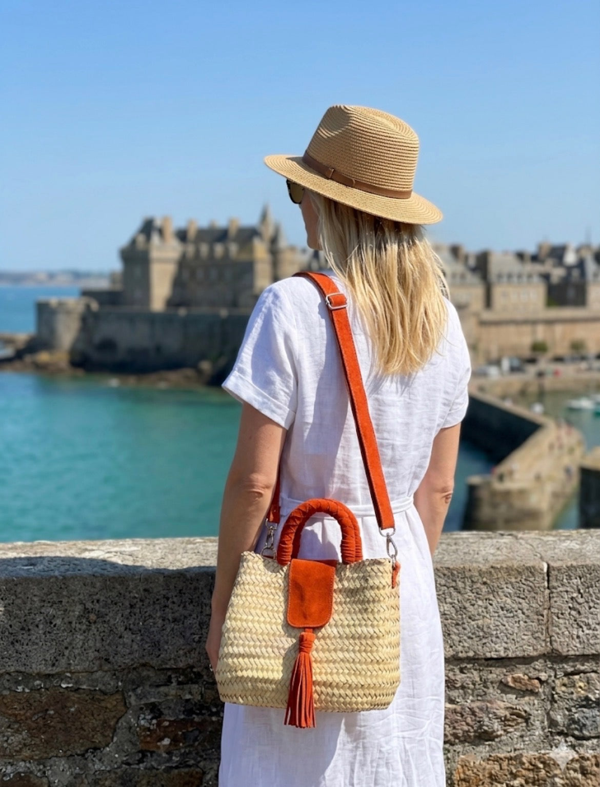 Sac à main artisanal marocain Asma — cuir naturel, pièce unique, fait main au Maroc