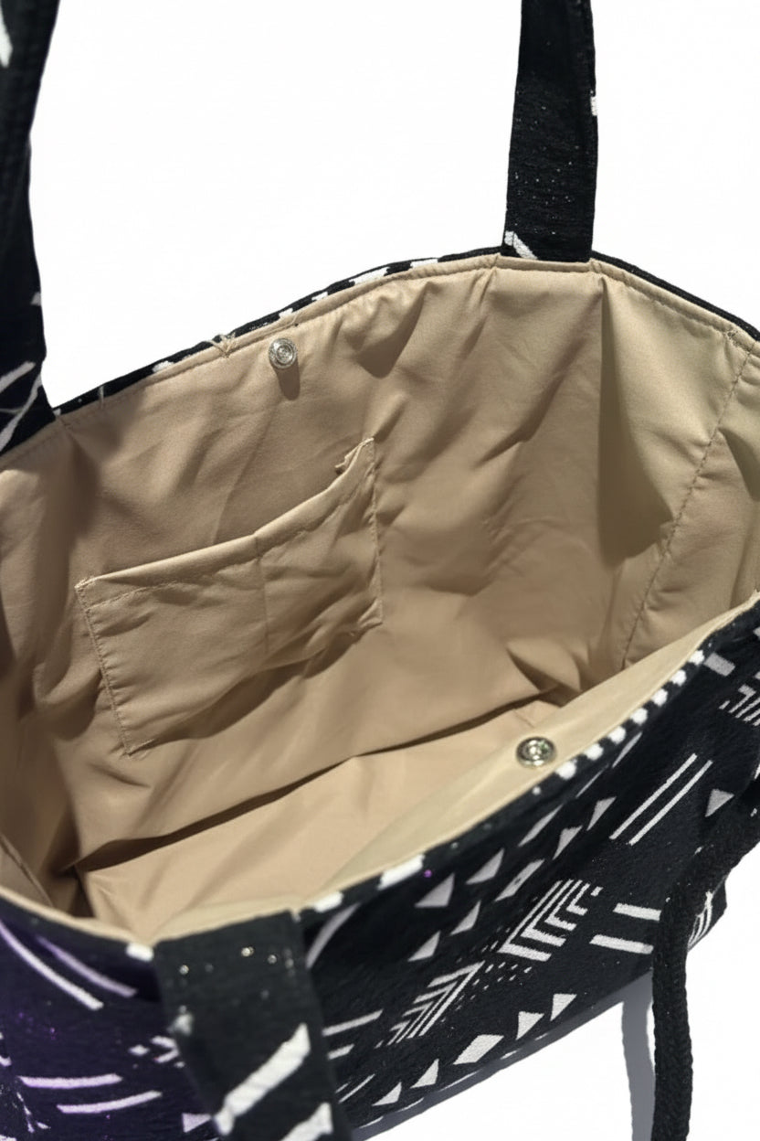 Tote bag en velours artisanal noir et blanc — fait main Maroc