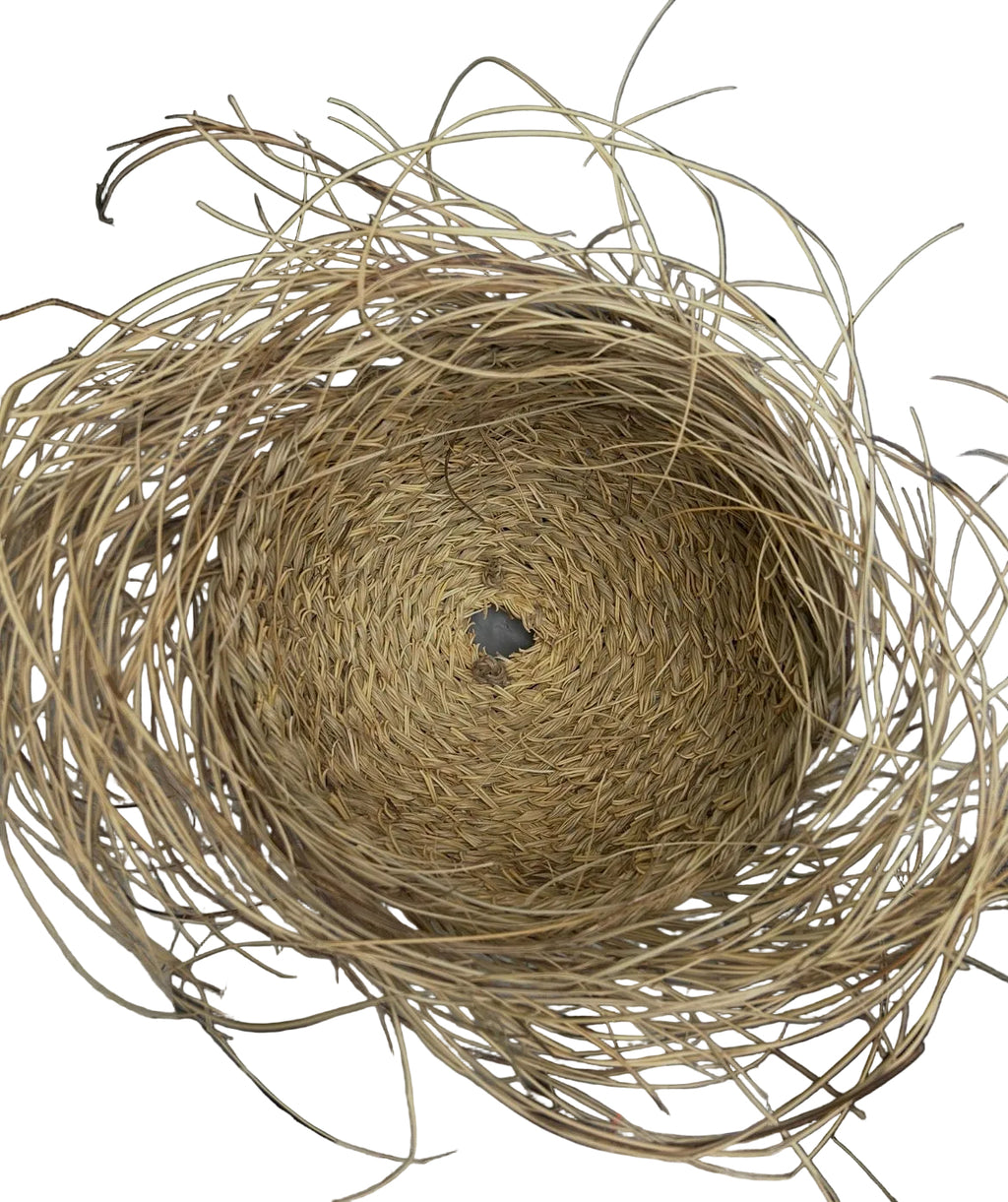 Suspension nid d'abeilles en fibre naturelle — luminaire artisanal marocain, fait main au Maroc