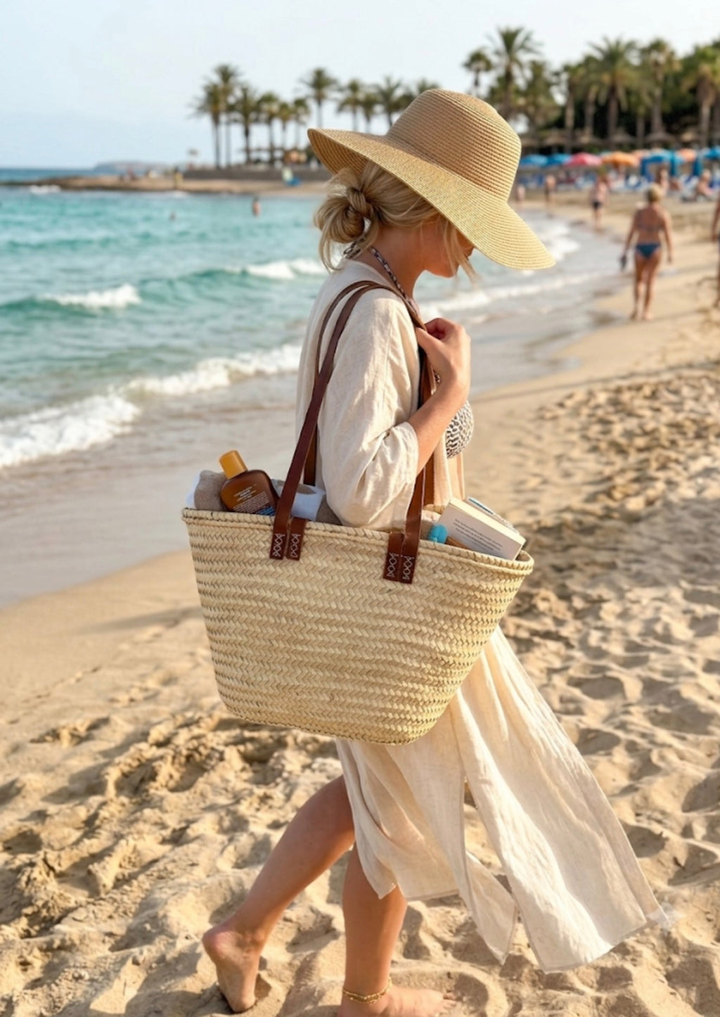 Panier Safa tressé en feuille de palmier, longues anses en cuir — artisanat marocain fait main