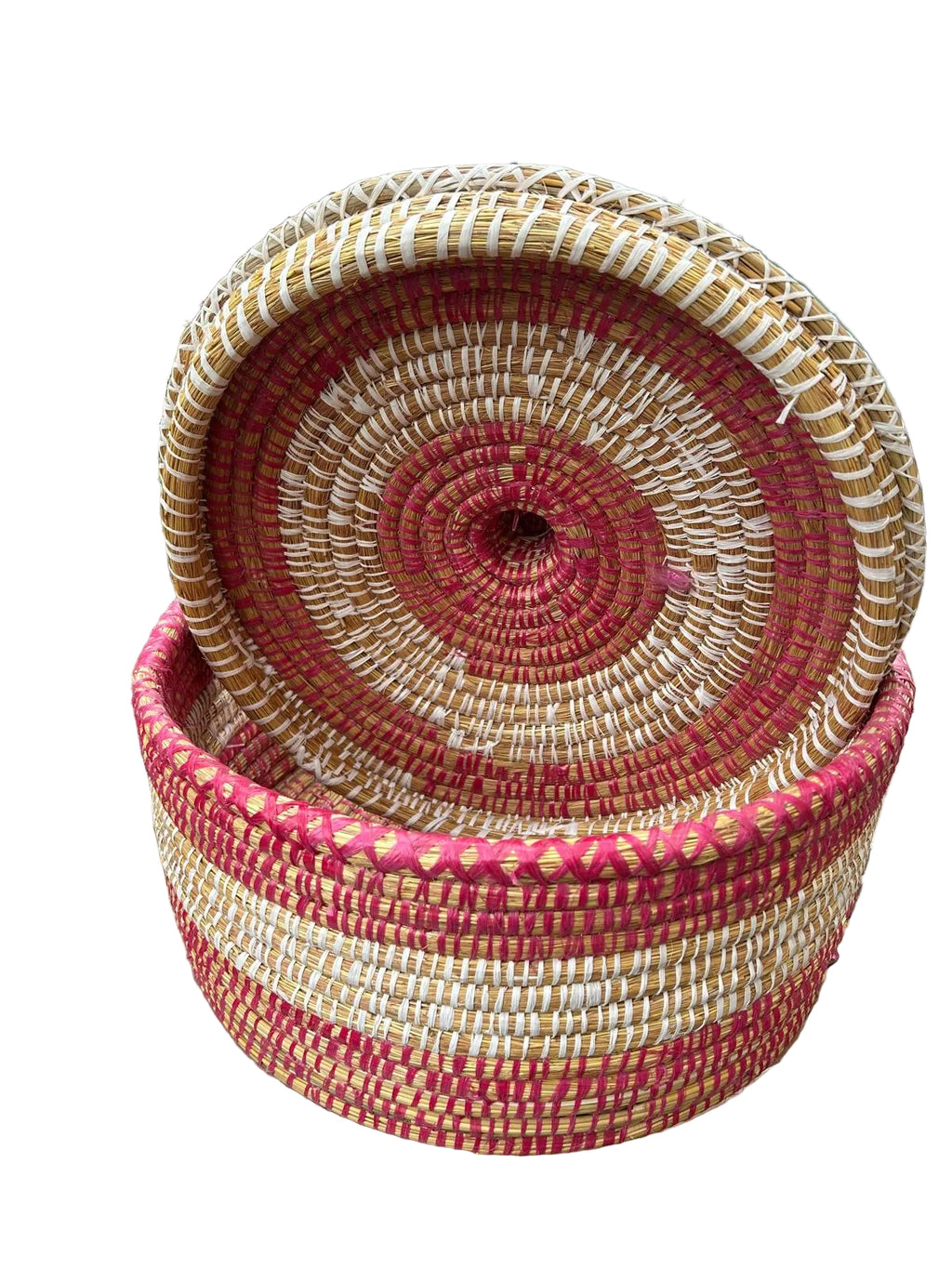 Panier tressé marocain avec couvercle rose et naturel — fait main au Maroc