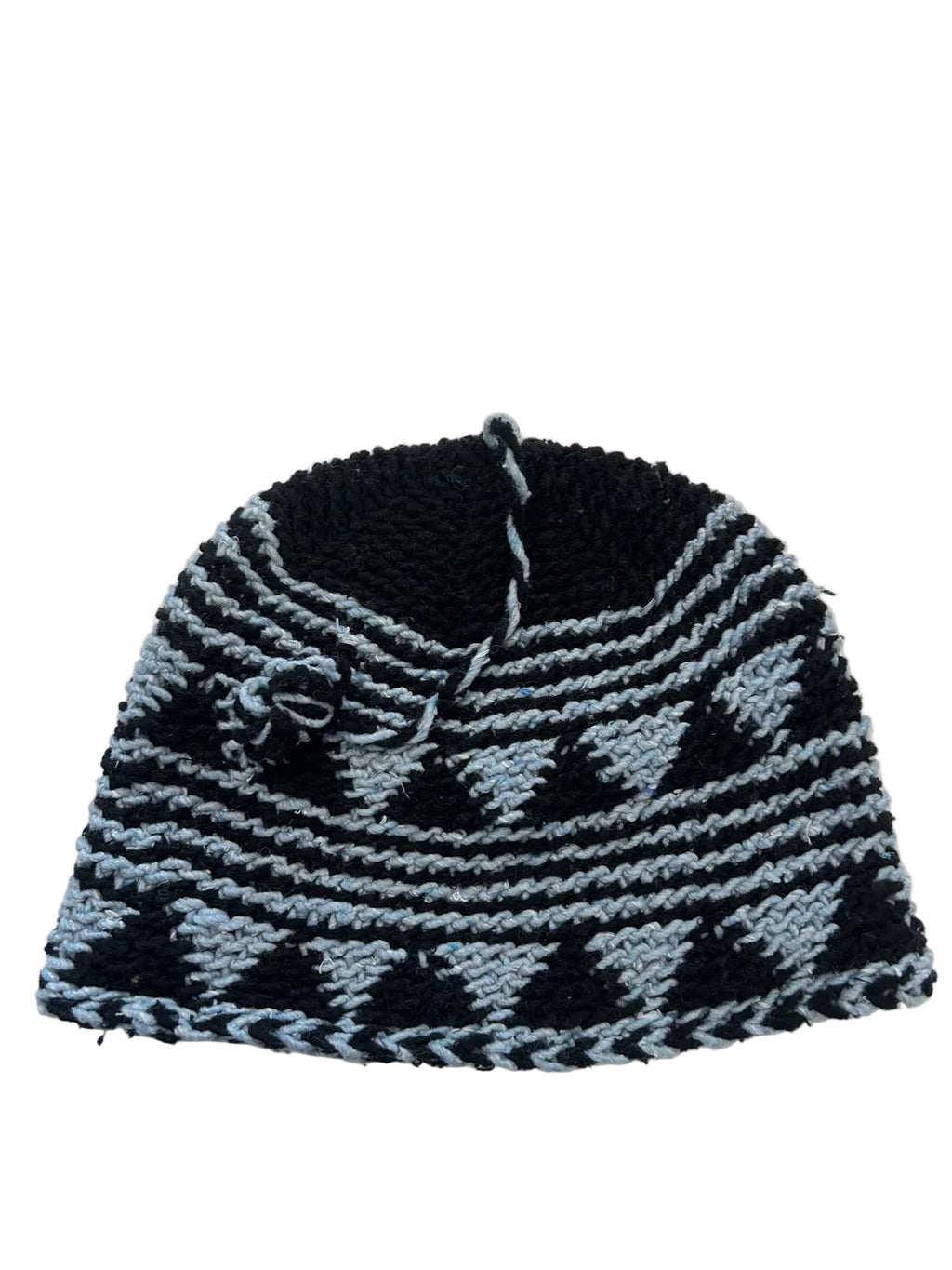 Bonnet tricoté artisanal en laine bleu ciel et noir — fait main au Maroc