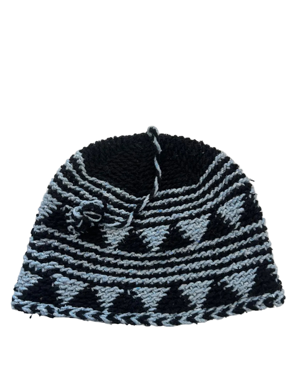 Bonnet tricoté artisanal en laine bleu ciel et noir — fait main au Maroc