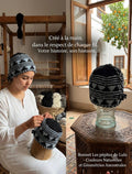 Bonnet tricoté artisanal en laine bleu ciel et noir — fait main au Maroc