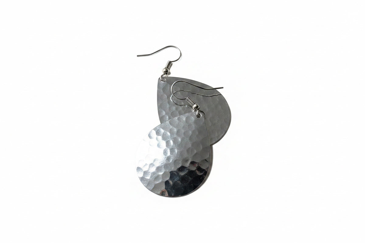 Boucles d'oreilles en laiton crochet hameçon — artisanat marocain fait main