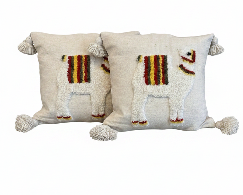 Lot de 2 housses de coussin chameau en laine et coton artisanal pompons — fait main Maroc