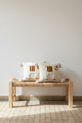 Lot de 2 housses de coussin chameau en laine et coton artisanal pompons — fait main Maroc