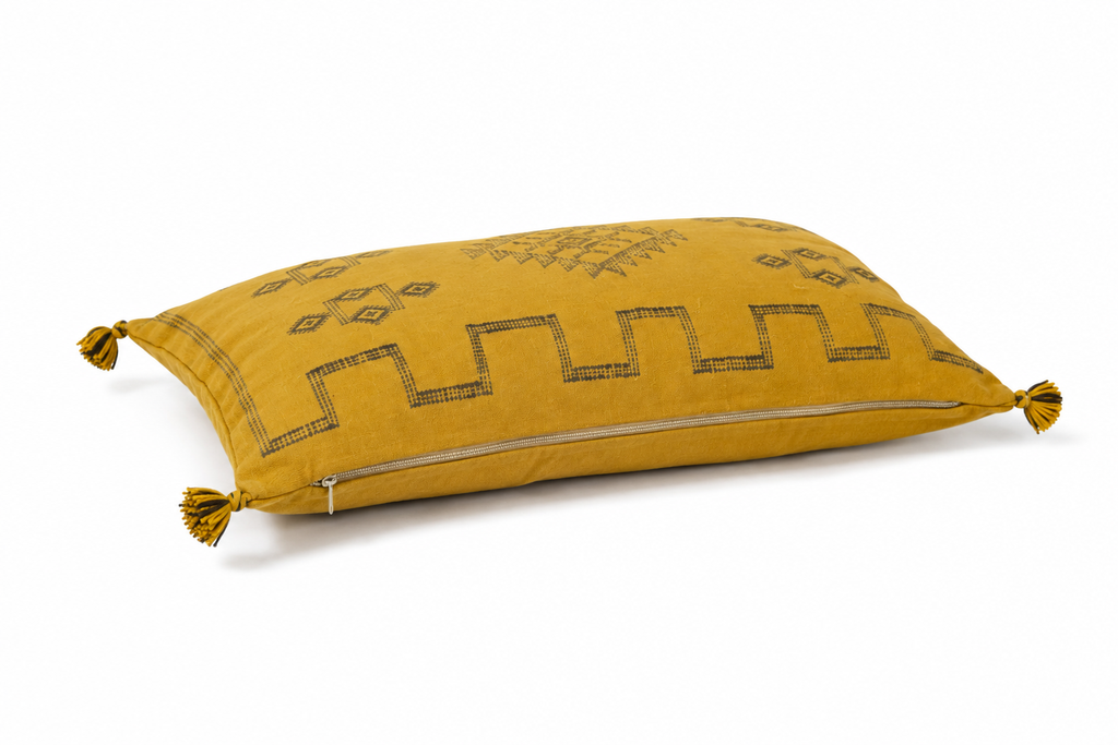 Housse de coussin Sabra pièce unique — soie de cactus artisanat marocain fait main