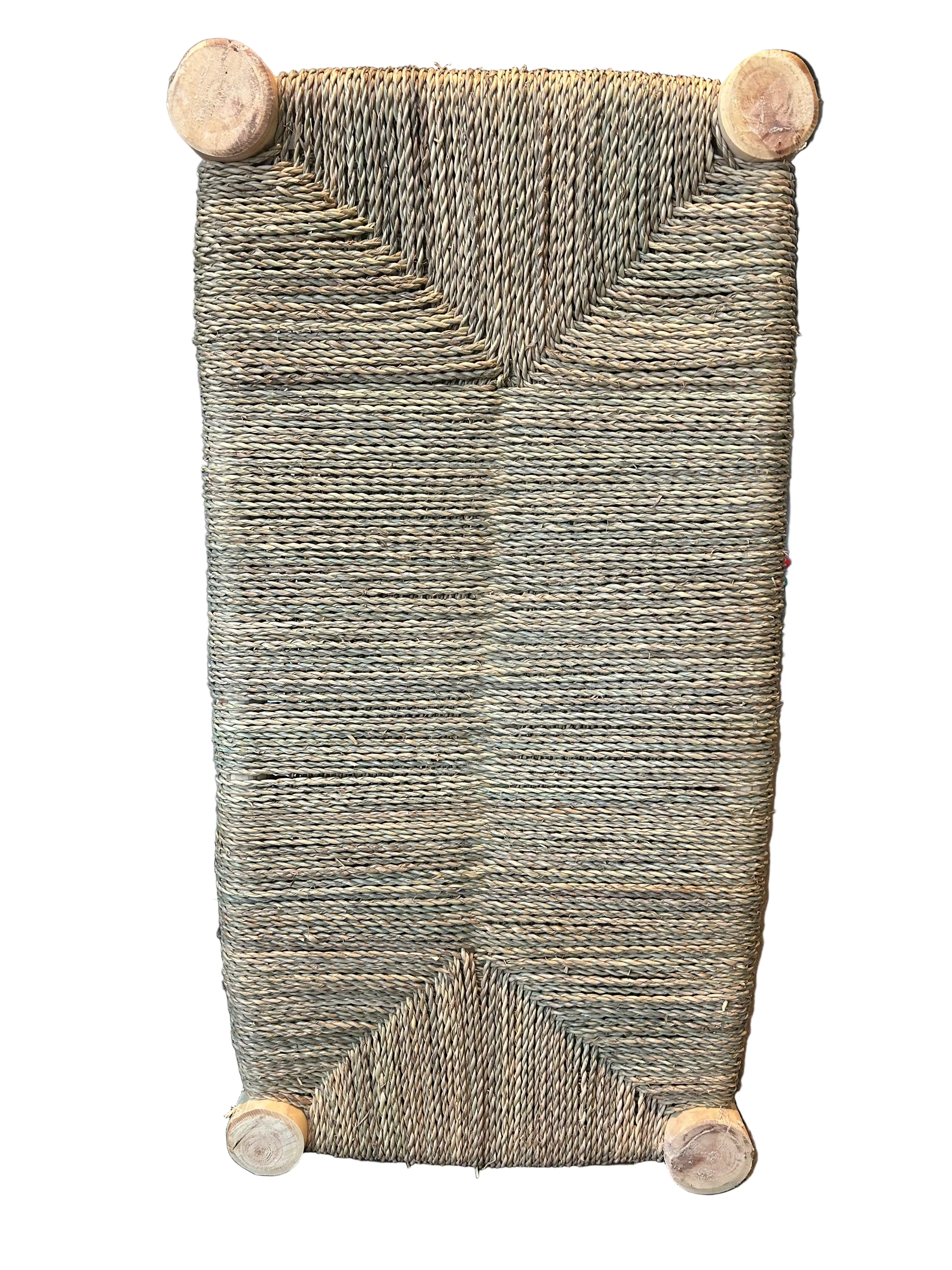 Banc en bois d'eucalyptus et doum tressé — mobilier artisanal marocain, fait main au Maroc