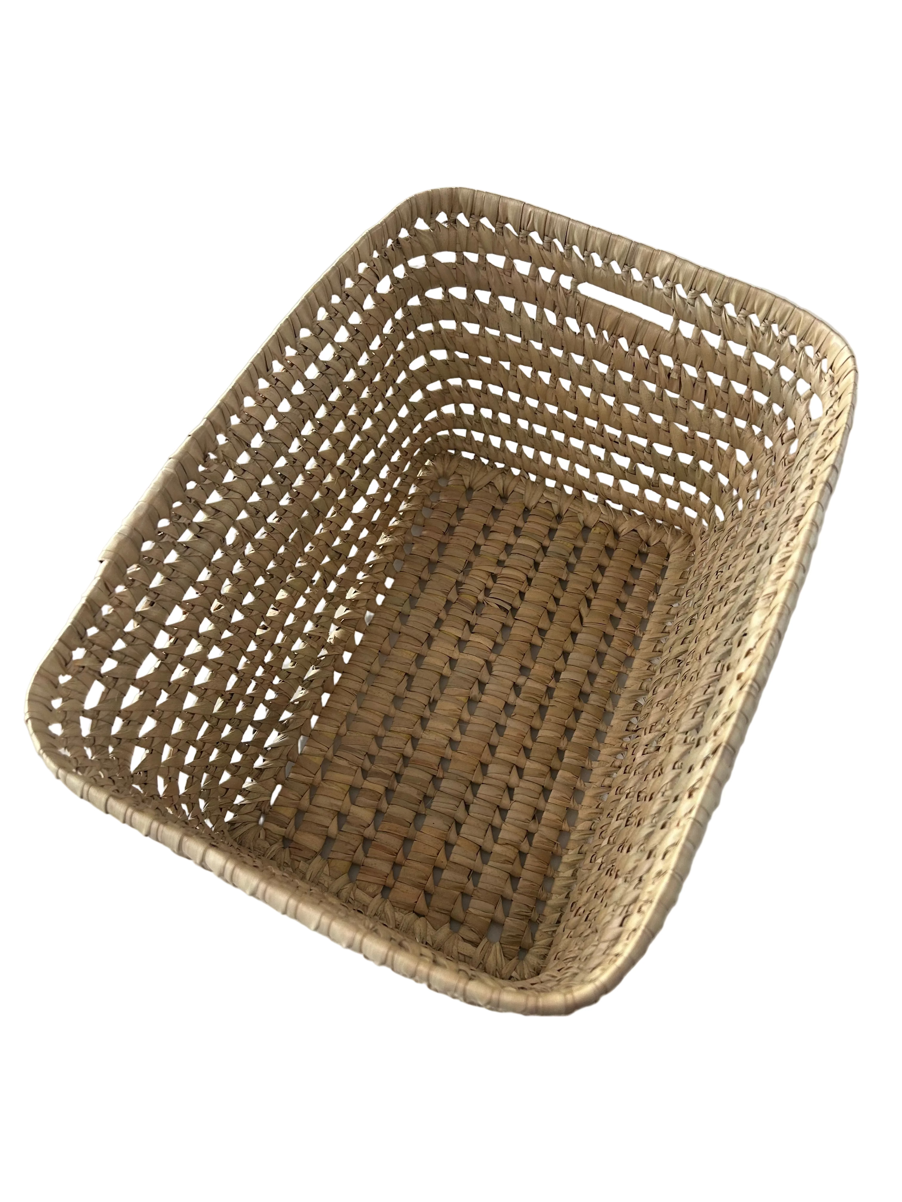 Grand panier de rangement tressé en fibre naturelle — fait main au Maroc