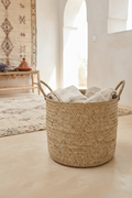 Panier de rangement marocain feuille de palmier motif chevron — fait main au Maroc