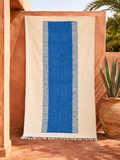 Tapis berbère kilim bleu et beige tissé main au Maroc — 260 x 155 cm pièce unique