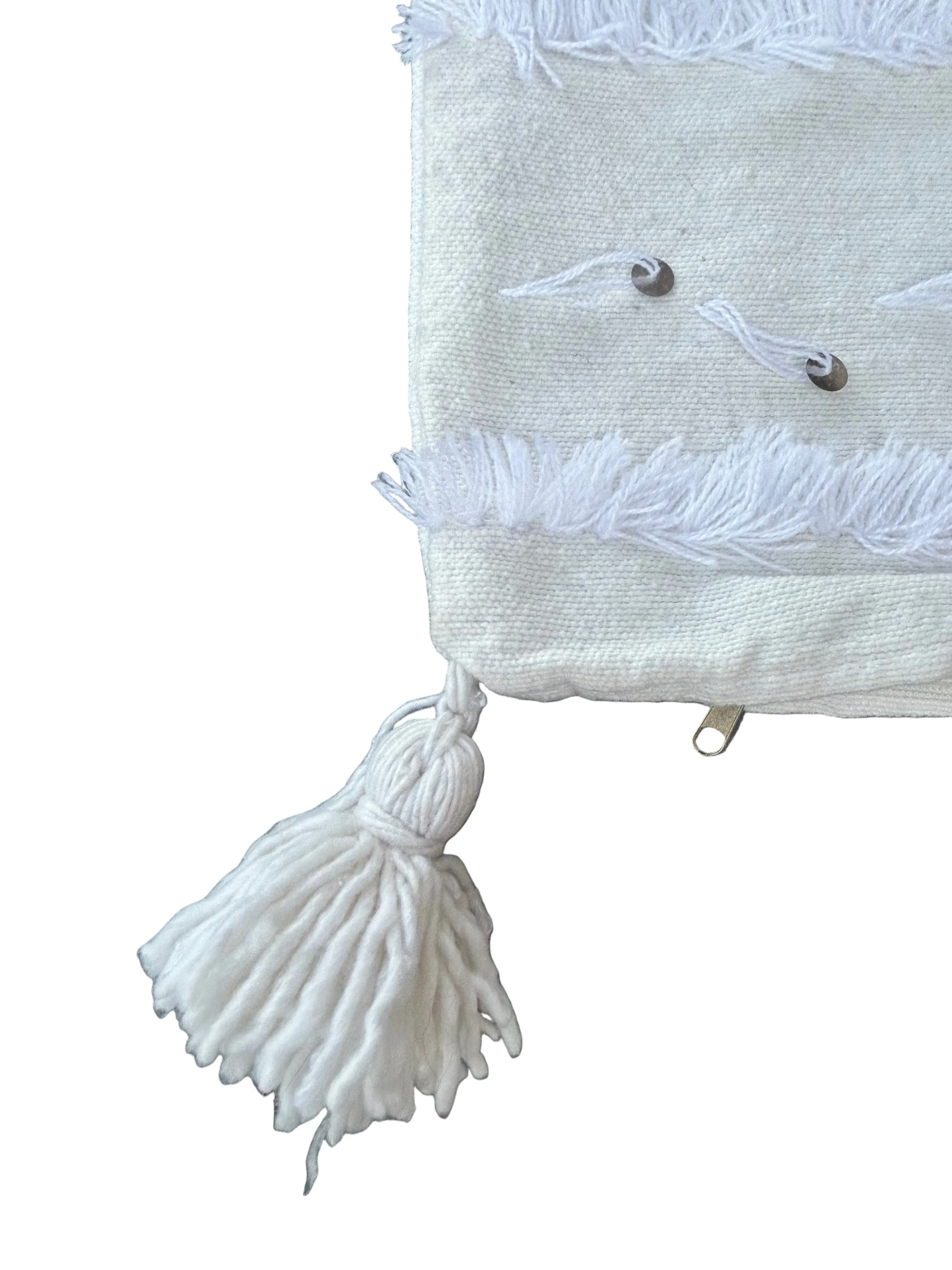 Lot de 2 housses de coussins berbères blanches — franges et sequins argentés 50 x 50 cm