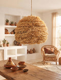 Suspension en raphia et fibres naturelles — luminaire artisanal marocain, fait main au Maroc