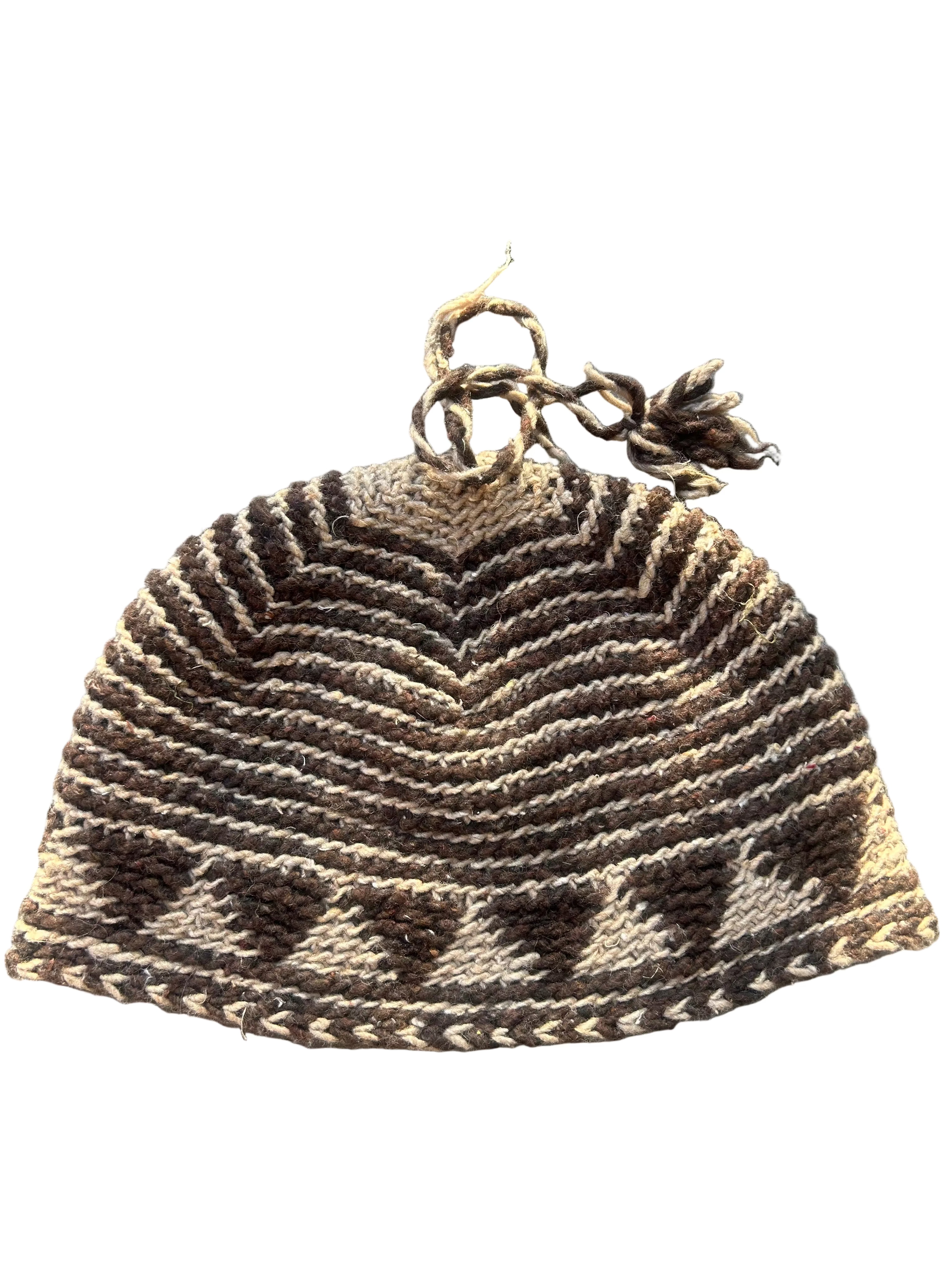 Bonnet tricoté artisanal en laine marron et beige — fait main au Maroc
