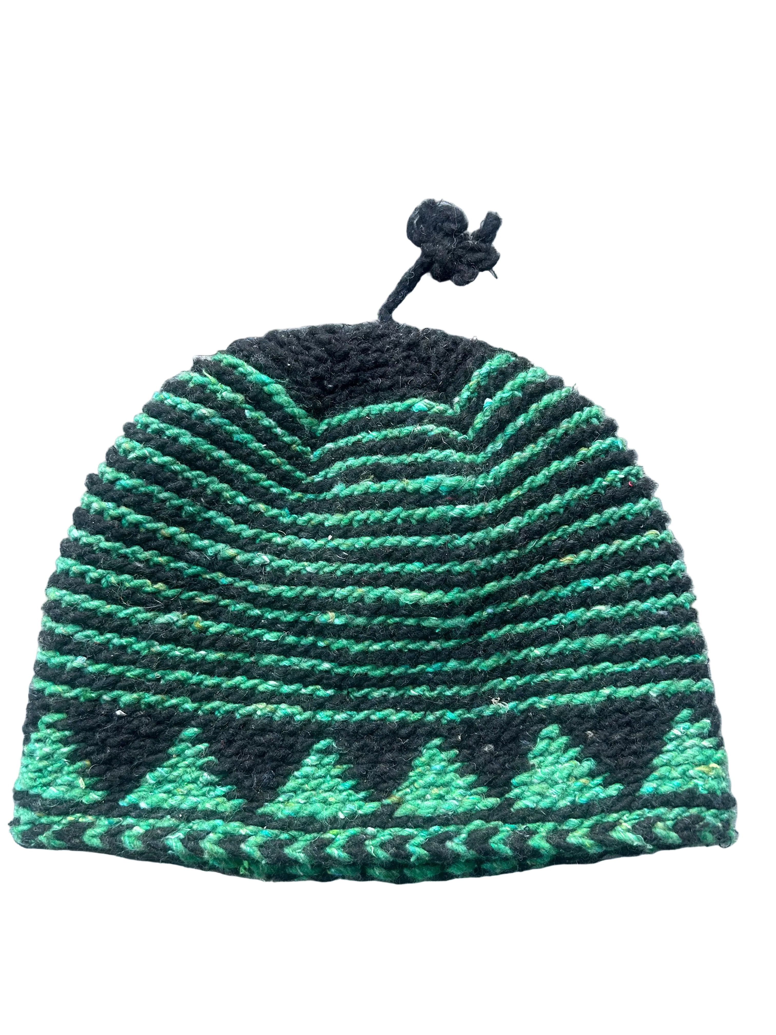 Bonnet tricoté artisanal en laine vert et noir — fait main au Maroc