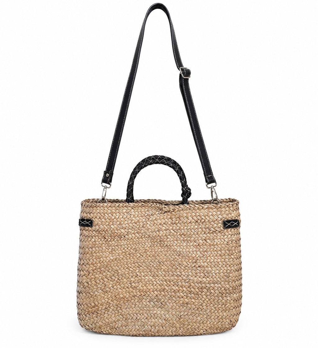Sac à main artisanal marocain Nailla — cuir naturel, pièce unique, fait main au Maroc